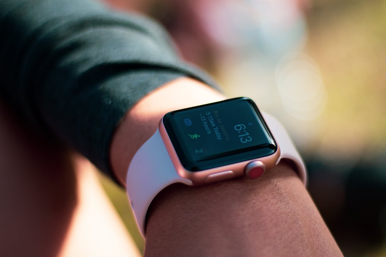 Perbedaan Smartwatch dan Smartband