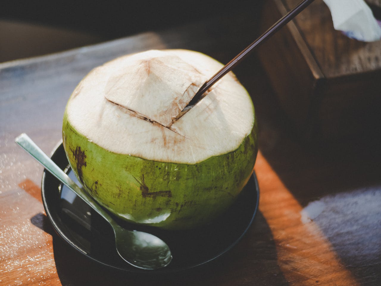 Manfaat Minum Air Kelapa setiap hari